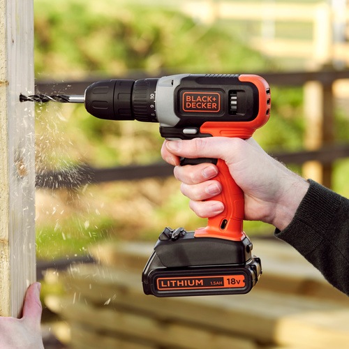 Black and Decker - 18V Lithiumion Drill Driver with a 15Ah Battery  400mA Charger - BCD001C1