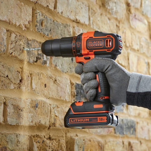 Black and Decker - 18V Hammer Drill with 2x 15Ah Batteries Charger 6 Hand tools and Soft bag - BCD700HTSA