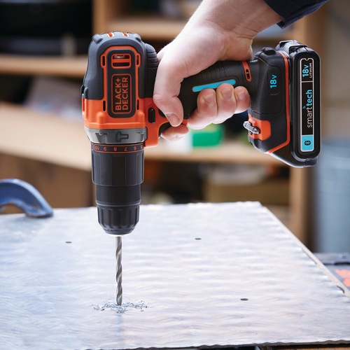 18V Lithiumion 2 Gear smart tech Hammer Drill with 400mA charger and