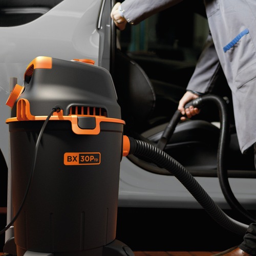 30L Wet and Dry Vacuum Cleaner - BXVC30PDE | BLACK+DECKER