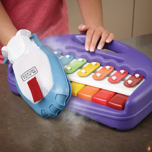 SteaMitt™ Handheld Steam Cleaner - FSH10SM | BLACK+DECKER