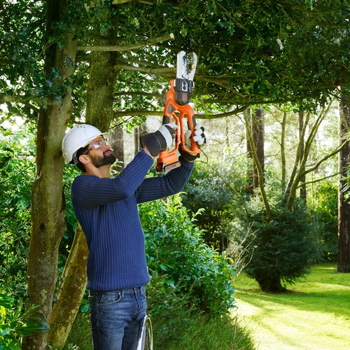 Cordless 18V 2.0Ah Lithiumion Alligator® Lopper GKC1000L BLACK+DECKER