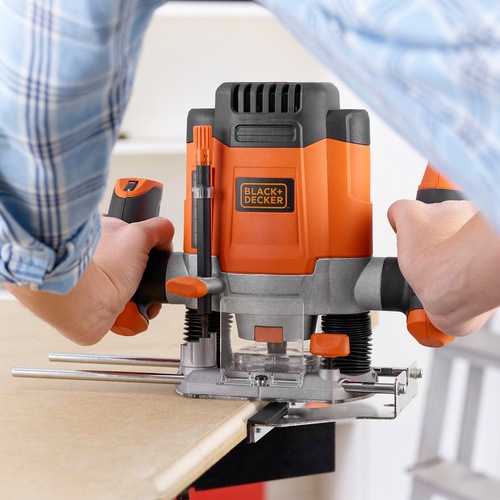 Black and Decker - 1200W 635mm Plunge Router - KW1200E
