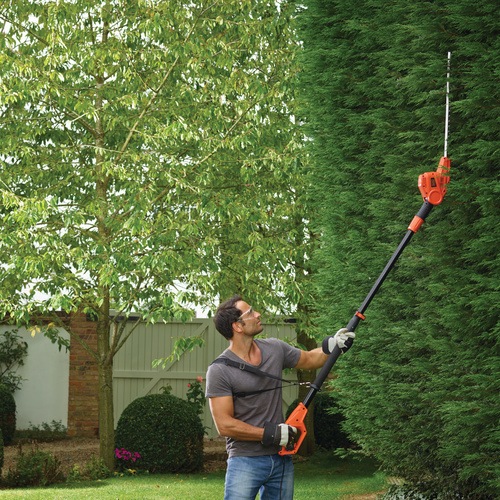Black and Decker - 51cm 550W Electric Pole hedge Trimmer - PH5551