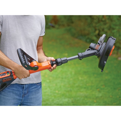 Black and Decker STC1820PC-GB 18v Li-Ion AFS Grass Trimmer Strimmer 28cm 2.0Ah