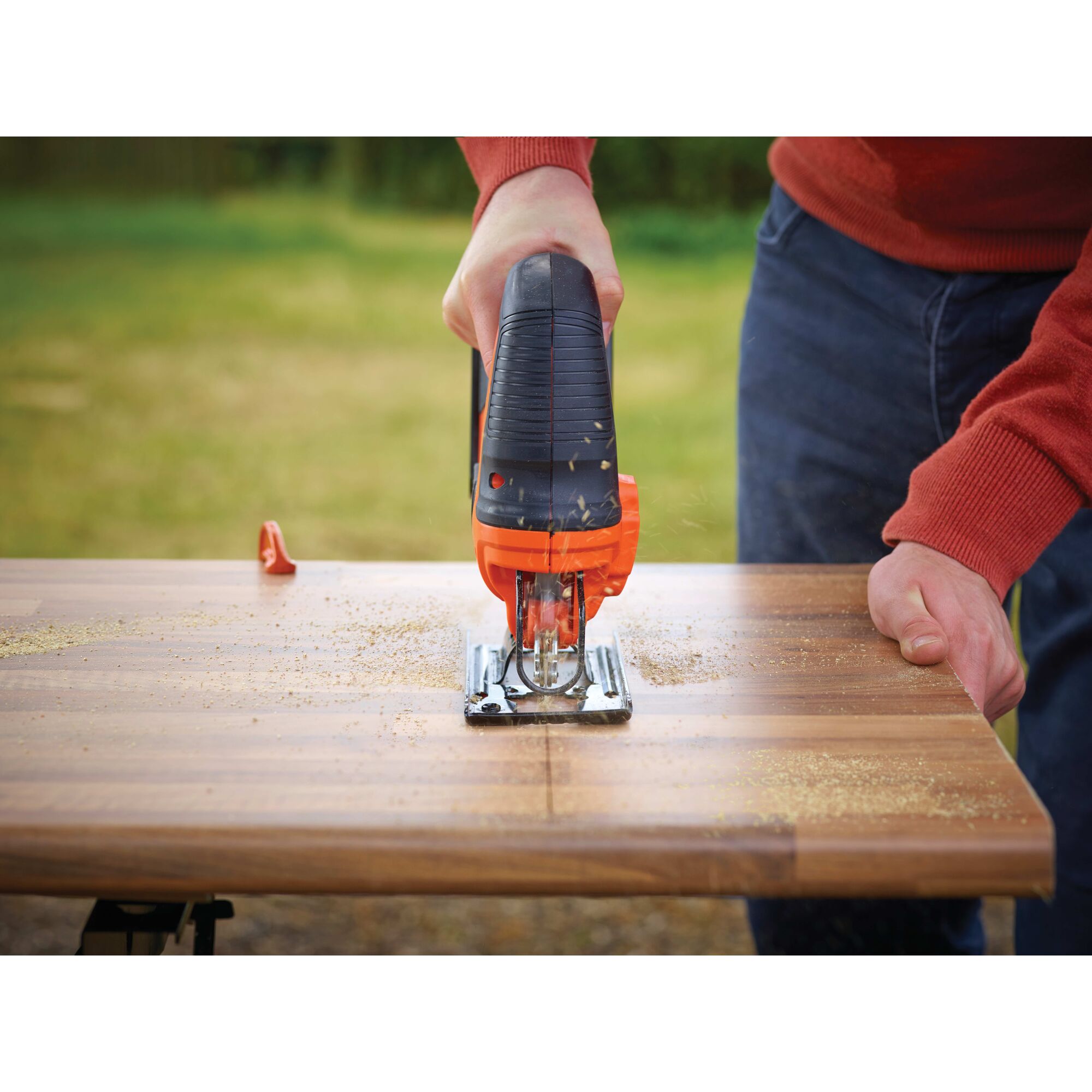 18V Cordless Pendulum Jigsaw BLACK DECKER