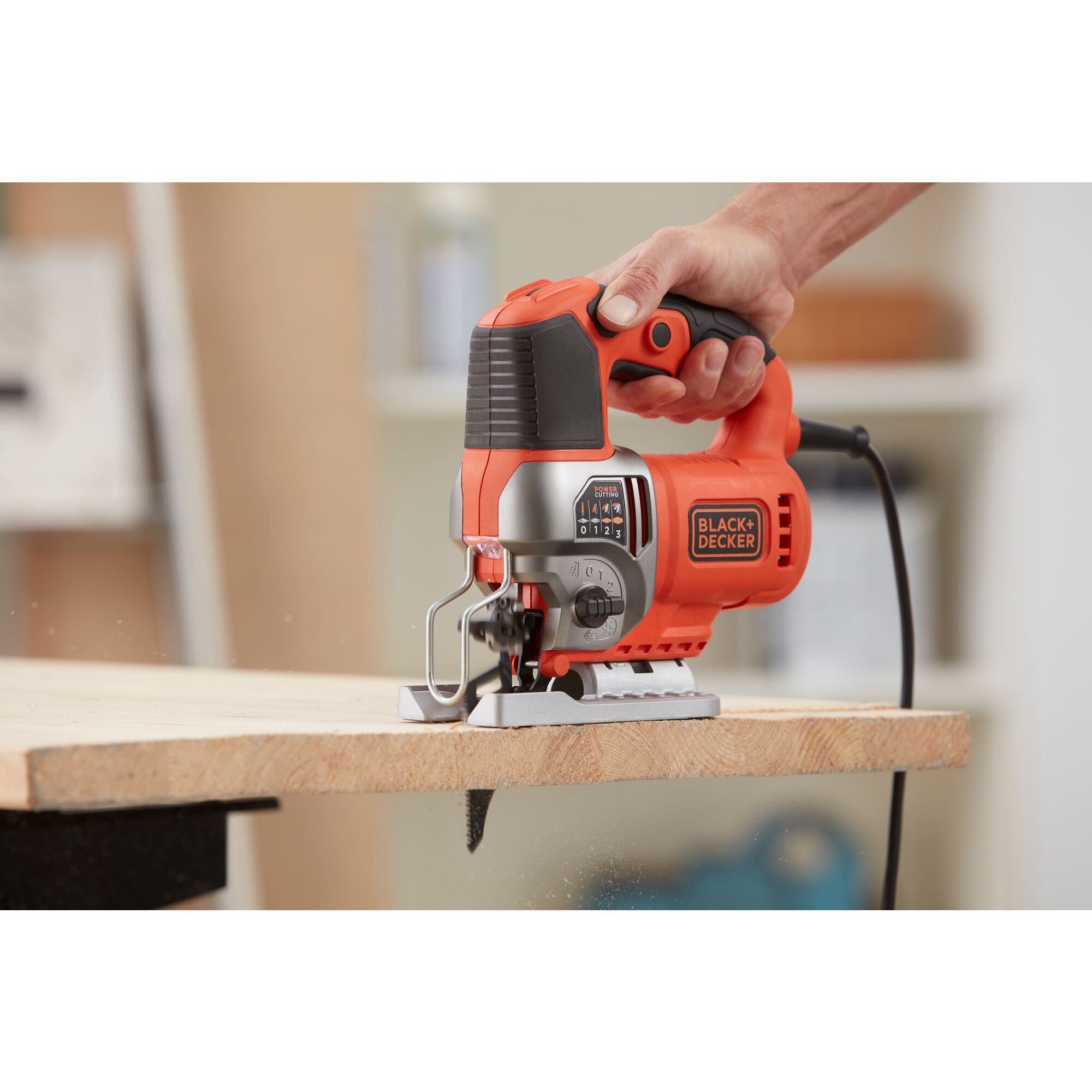 Compact Electric Jigsaw 400W BLACK DECKER