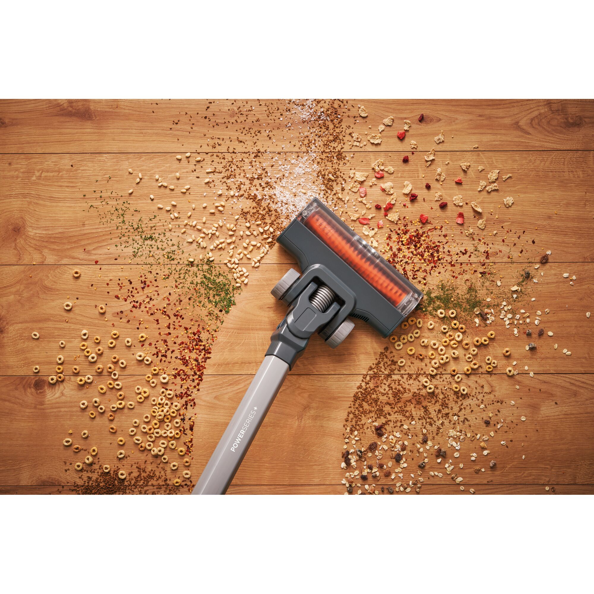 18V 2-in-1 Stick Vacuum with Integral 2Ah Battery | BLACK+DECKER