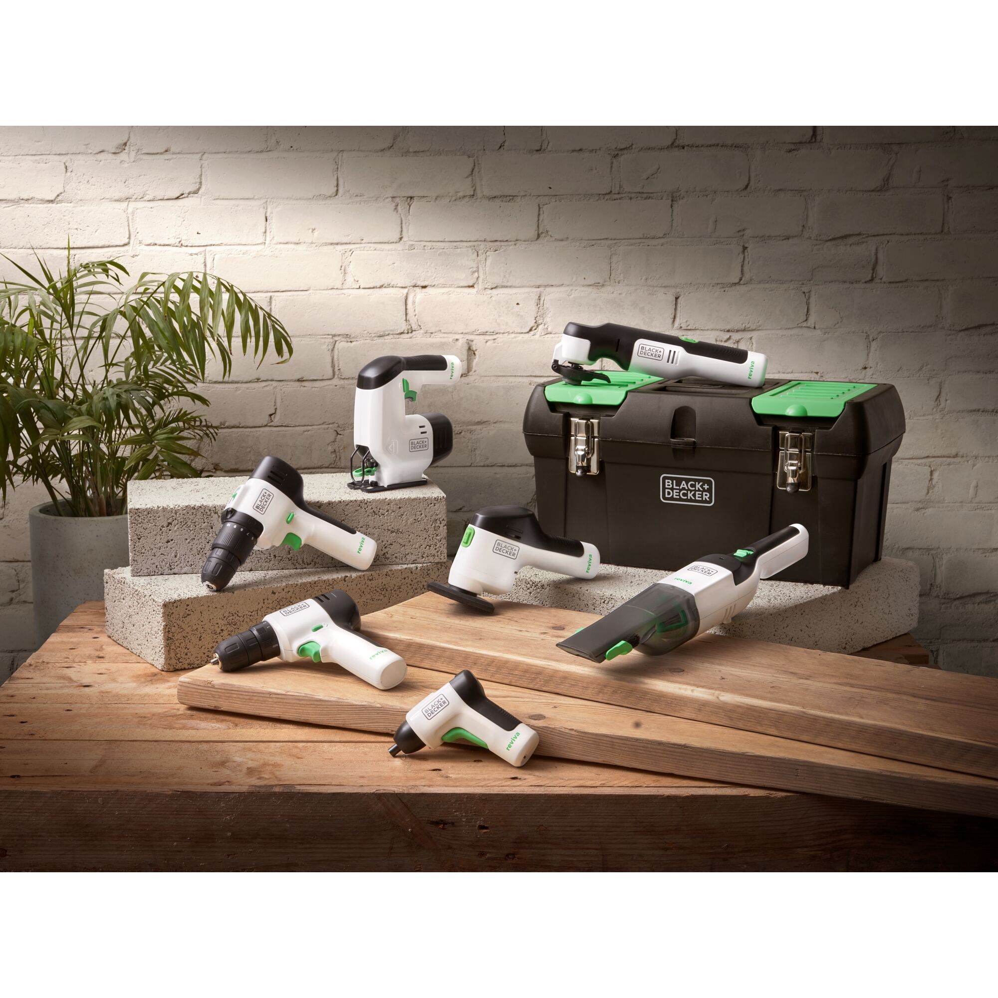 Black and decker oscillating tool cordless deals